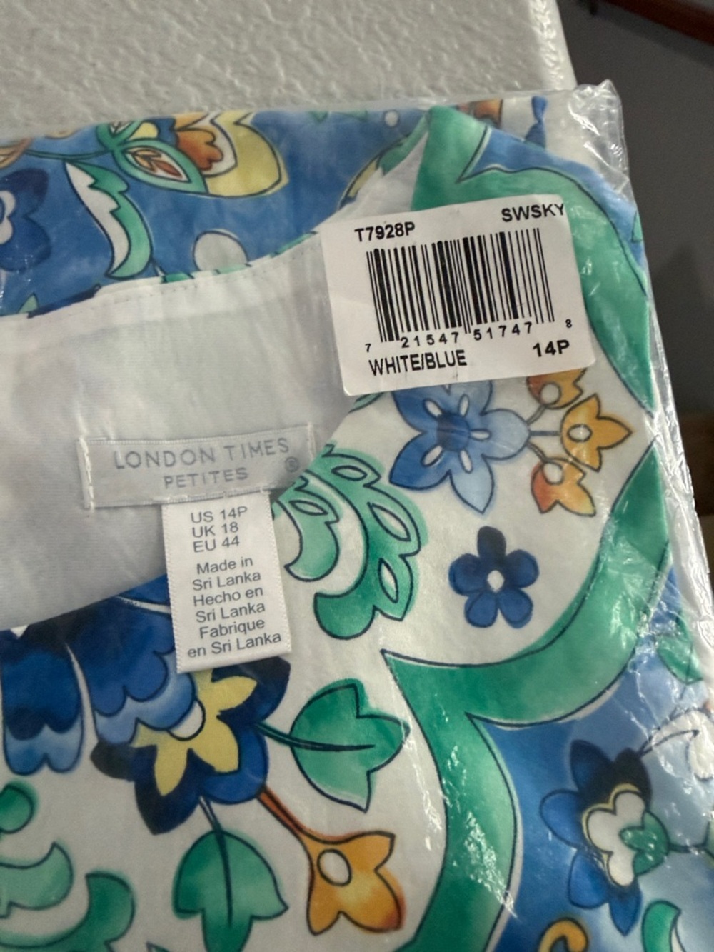NWT-Petite London Times Sleeveless Sateen Shift Mini Dress - Picture 2 of 3